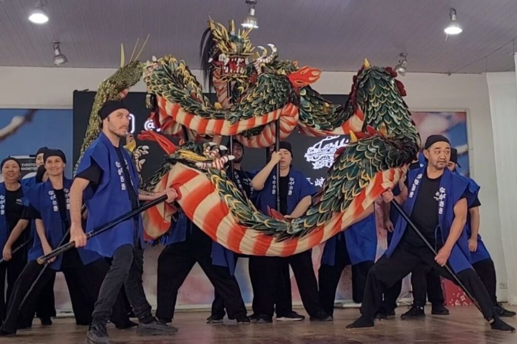 dragao-de-nagasaki-1024x682 Festa da Cerejeira em Flor recebe a Dança do Dragão de Nagasaki